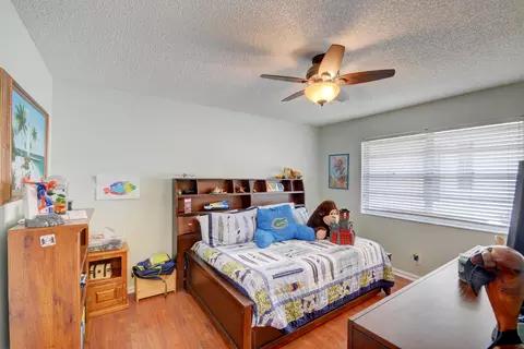 40 Pinehill Trl E, Tequesta, FL 33469 photo 19