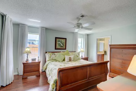 40 Pinehill Trl E, Tequesta, FL 33469 photo 15