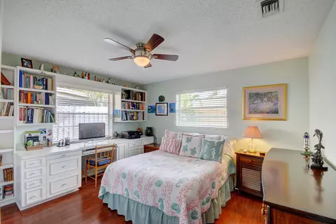 40 Pinehill Trl E, Tequesta, FL 33469 photo 17