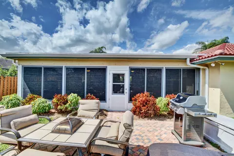 40 Pinehill Trl E, Tequesta, FL 33469 photo 23