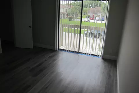 3003 Poolside Dr, Greenacres, FL 33463 photo 12
