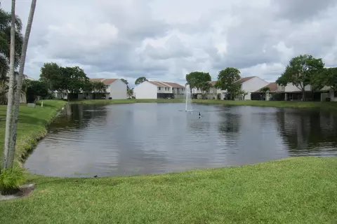 3003 Poolside Dr, Greenacres, FL 33463 photo 19