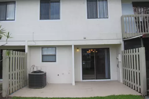 3003 Poolside Dr, Greenacres, FL 33463 photo 16