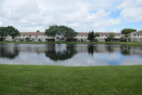 3003 Poolside Dr, Greenacres, FL 33463 photo 17
