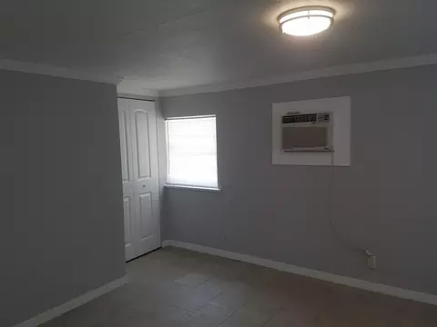 801 Wright Dr, FL 33461 photo 10