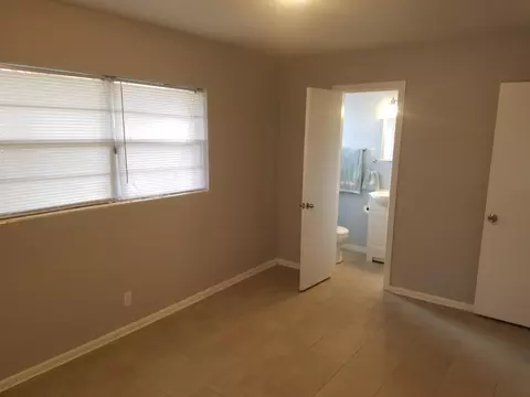 801 Wright Dr, FL 33461 photo 16