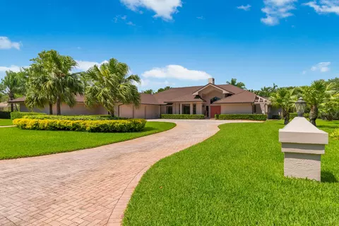 5986 SE Congressional Pl, Stuart, FL 34997 photo 2