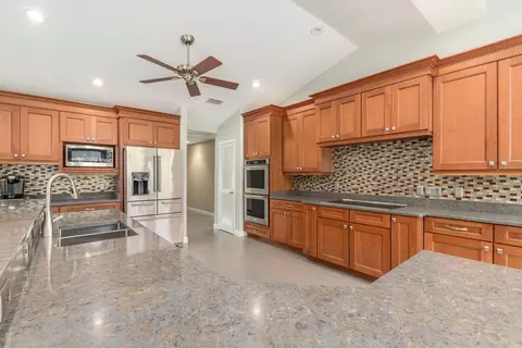 5986 SE Congressional Pl, Stuart, FL 34997 photo 6