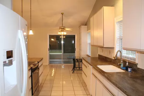 3787 SE Bluebill Pl, Stuart, FL 34997 photo 10