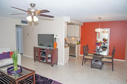 1015 Exeter #A 1015, Boca Raton, FL 33434 photo 2