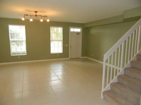 124 Ashley Ct, Jupiter, FL 33458 photo 6