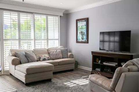 3247 E Community Dr, Jupiter, FL 33458 photo 10