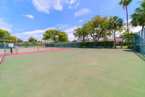 5012 E Lakes Dr, Pompano Beach, FL 33064 photo 31