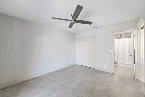 5012 E Lakes Dr, Pompano Beach, FL 33064 photo 16