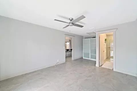5012 E Lakes Dr, Pompano Beach, FL 33064 photo 12