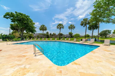 5012 E Lakes Dr, Pompano Beach, FL 33064 photo 34