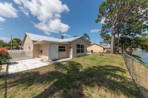 141 Lakeside Dr, Jupiter, FL 33458 photo 14