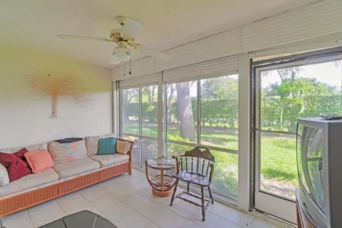 8313 Springtree Rd, Boca Raton, FL 33496 photo 18