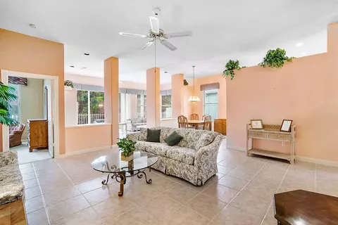 138 S Hampton Dr, Jupiter, FL 33458 photo 3