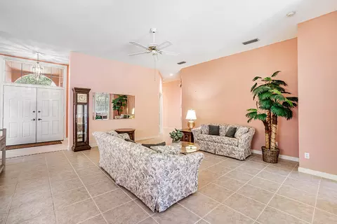 138 S Hampton Dr, Jupiter, FL 33458 photo 4