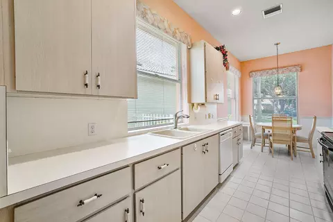 138 S Hampton Dr, Jupiter, FL 33458 photo 9