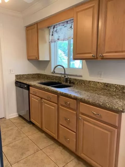 363 Beacon St, Tequesta, FL 33469 photo 8