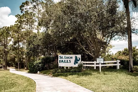 2498 SW Olds Pl, Stuart, FL 34997 photo 1