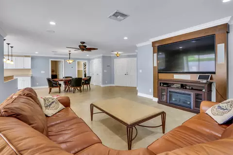 81 Fairview E, Tequesta, FL 33469 photo 3