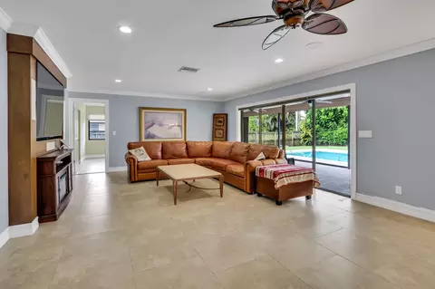81 Fairview E, Tequesta, FL 33469 photo 1