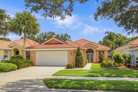 154 S Hampton Dr, Jupiter, FL 33458 photo 1