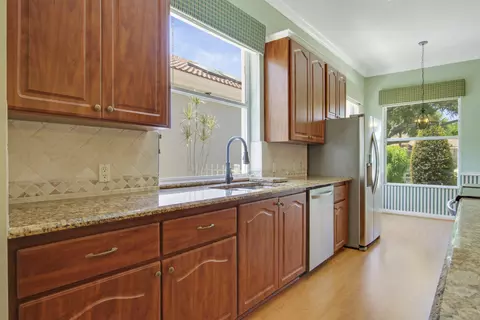 154 S Hampton Dr, Jupiter, FL 33458 photo 11