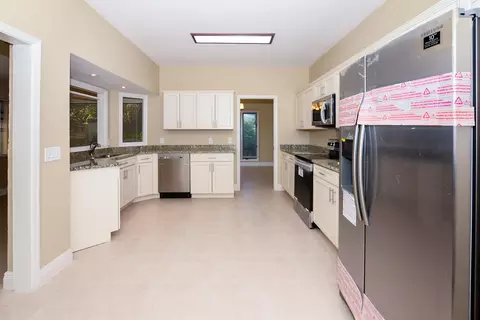 5380 SE Merion Way, Stuart, FL 34997 photo 10