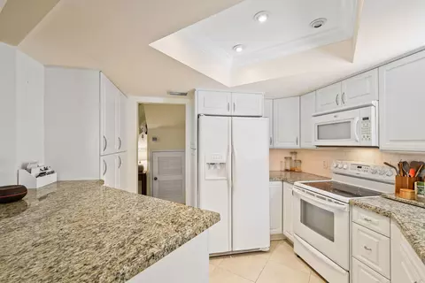 154 Seabreeze Cir, Jupiter, FL 33477 photo 11