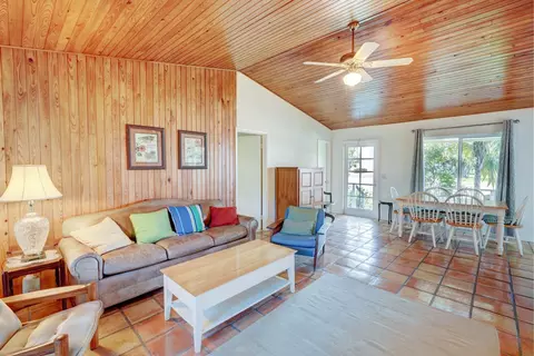 201 Xanadu Pl, Jupiter, FL 33477 photo 6