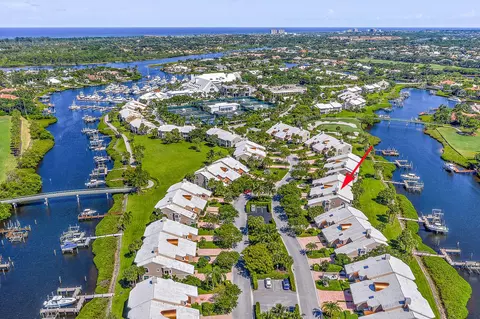 2103 Captains Way, Jupiter, FL 33477 photo 12