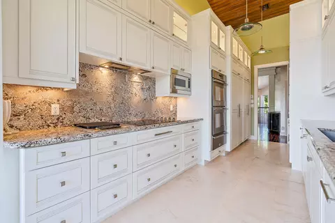 2103 Captains Way, Jupiter, FL 33477 photo 7