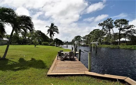 1689 NW River Trl, Stuart, FL 34994 photo 17