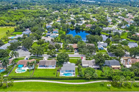 18311 Flagship Cir, Jupiter, FL 33458 photo 32