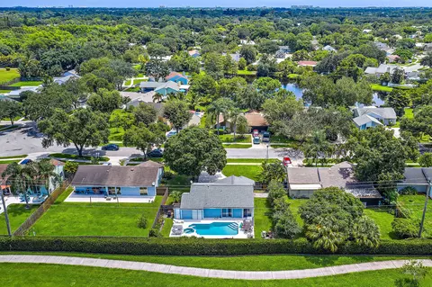 18311 Flagship Cir, Jupiter, FL 33458 photo 33