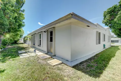 2598 E Golf Blvd, Pompano Beach, FL 33064 photo 24