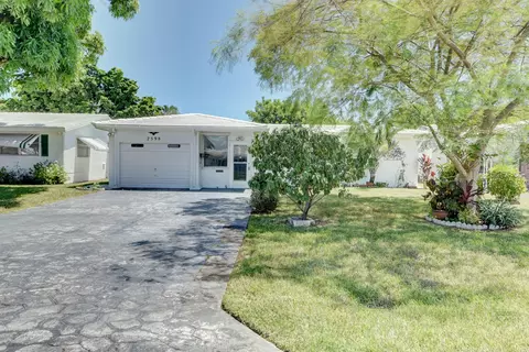2598 E Golf Blvd, Pompano Beach, FL 33064 photo 2