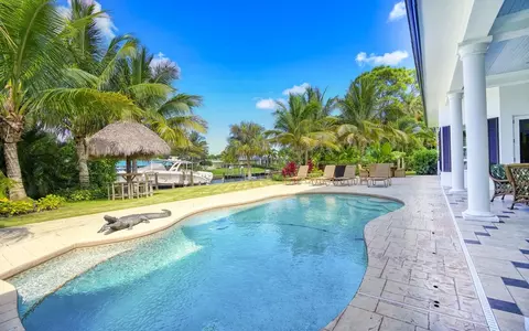 2090 NW Pine Tree Way, Stuart, FL 34994 photo 29