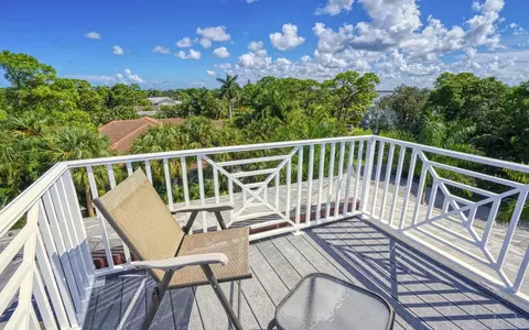 2090 NW Pine Tree Way, Stuart, FL 34994 photo 36