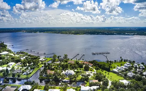 2090 NW Pine Tree Way, Stuart, FL 34994 photo 47