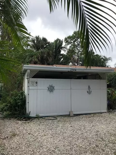 2904 SE Hawthorne St, Stuart, FL 34997 photo 23