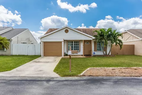 11070 Model Cir E, Boca Raton, FL 33428 photo 2