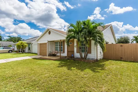 11070 Model Cir E, Boca Raton, FL 33428 photo 1