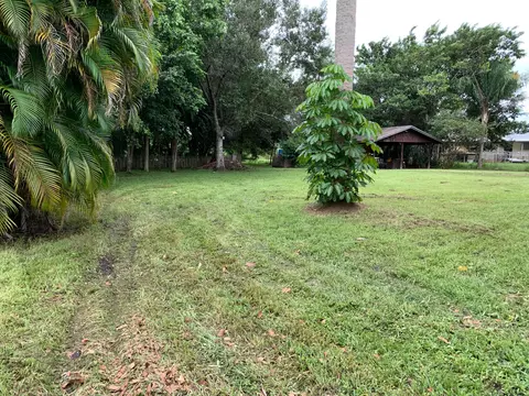1307 SE Salerno Rd, Stuart, FL 34997 photo 8