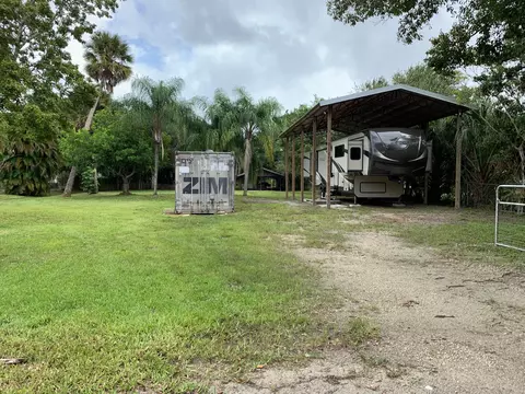 1307 SE Salerno Rd, Stuart, FL 34997 photo 5