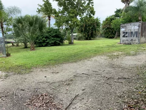 1307 SE Salerno Rd, Stuart, FL 34997 photo 4